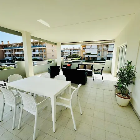 Casa La Camelia Con Piscina Grupo Ac Gestion Apartment